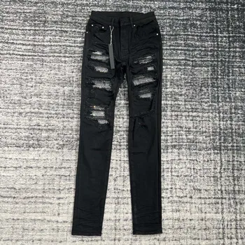 мужские потертые узкие черные джинсы с нашивкой в виде серебряного бриллианта 4